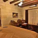 Harman Cave Hotel