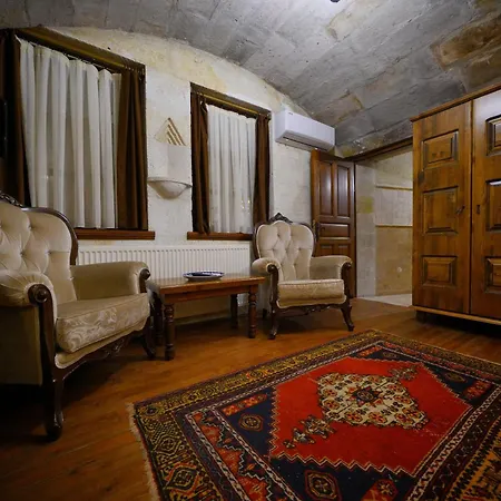 Hotel Harman Cave