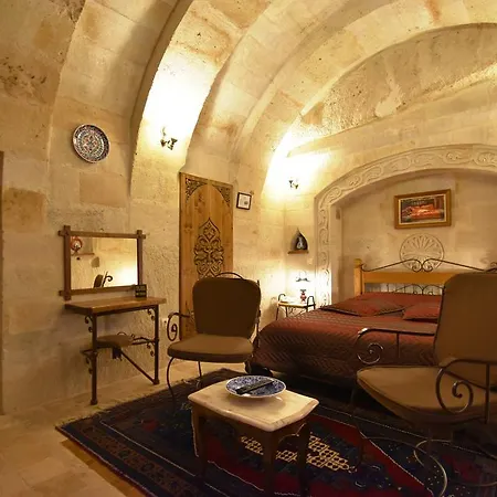 Hotel Harman Cave 2*