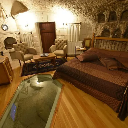 Harman Cave Hotel