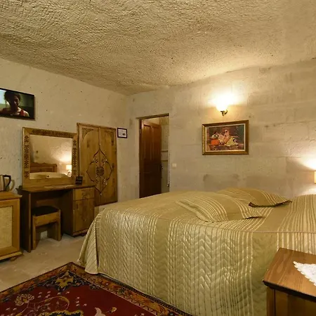 Harman Cave 2*