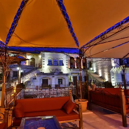 Hotel Harman Cave