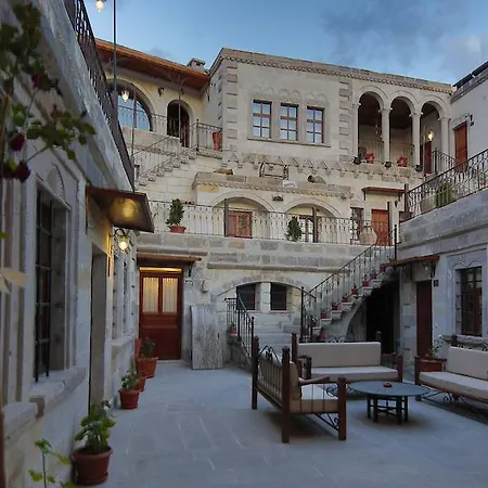 Harman Cave Hotel