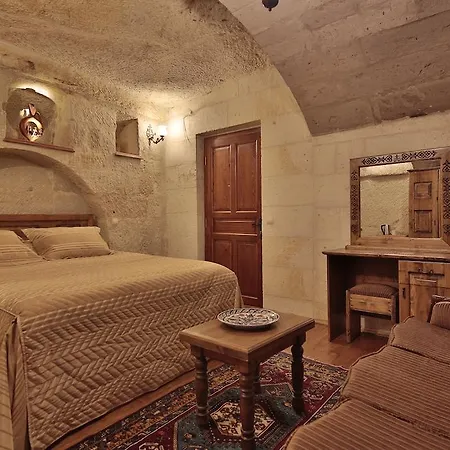 Hotel Harman Cave